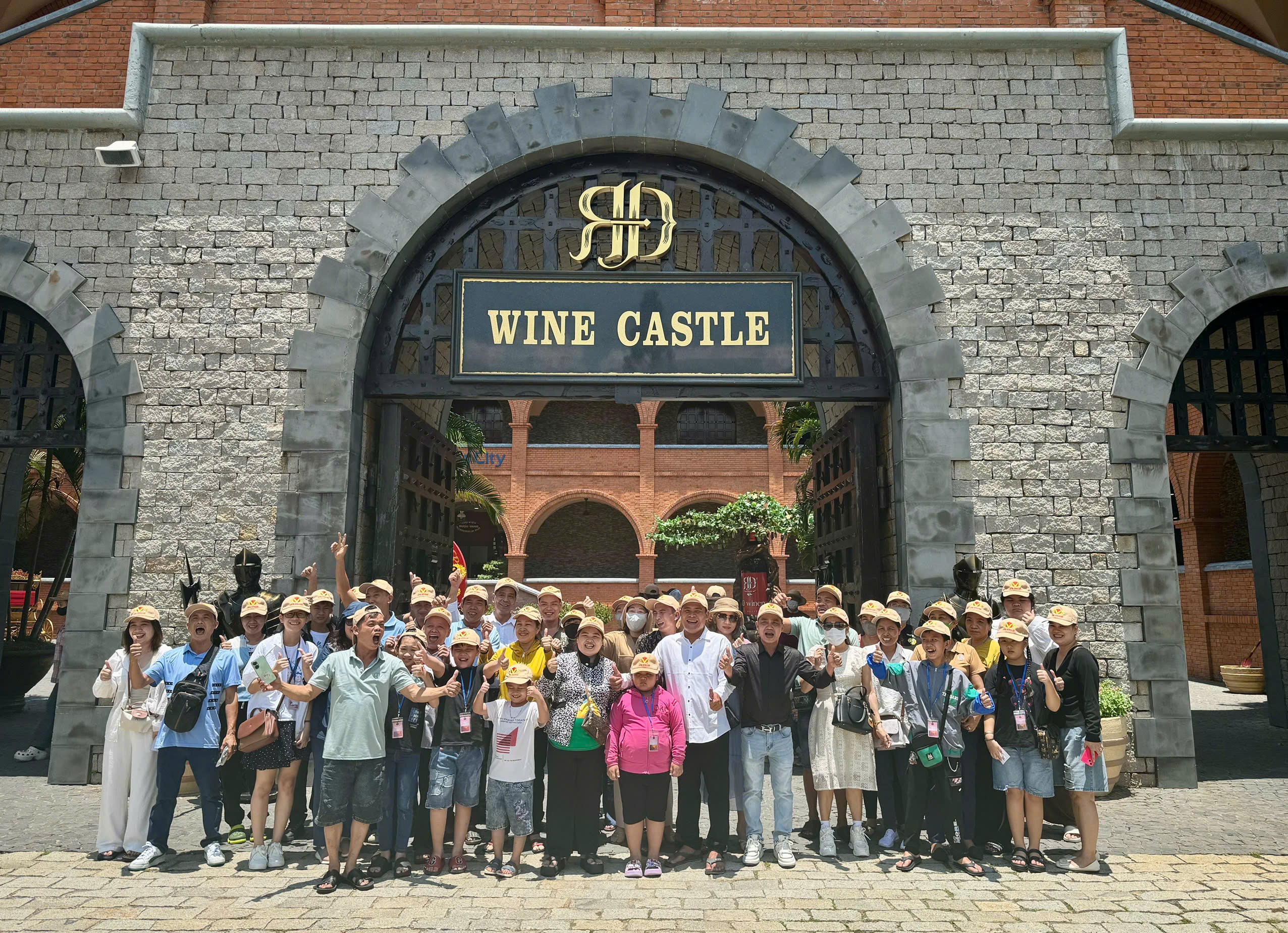 >Teambuilding Công ty TNHH MTV 27/7 Thành phố Hồ Chí Minh tại Phan Thiết